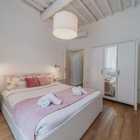 32 Nero - Florence Apartment San Niccolo Kültér fotó