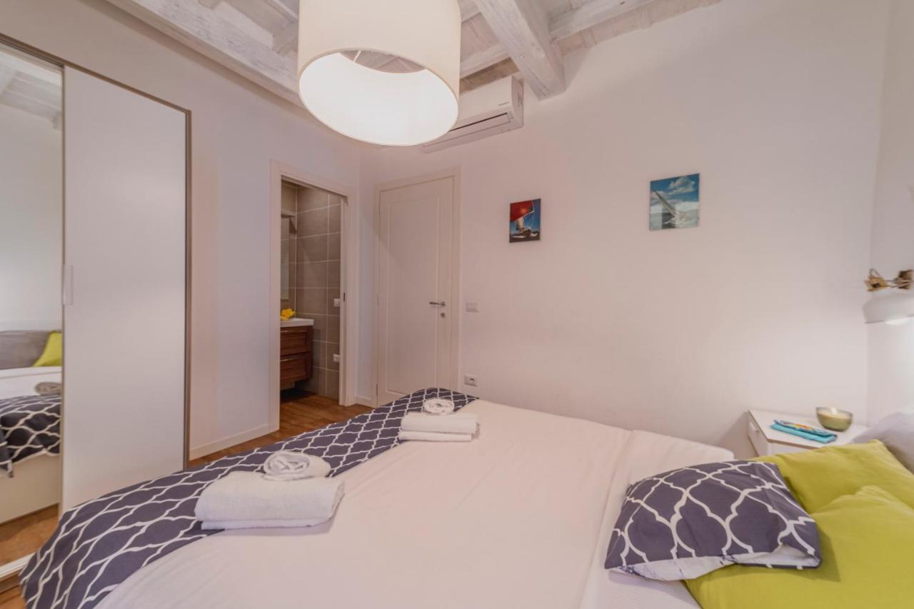 32 Nero - Florence Apartment San Niccolo Kültér fotó